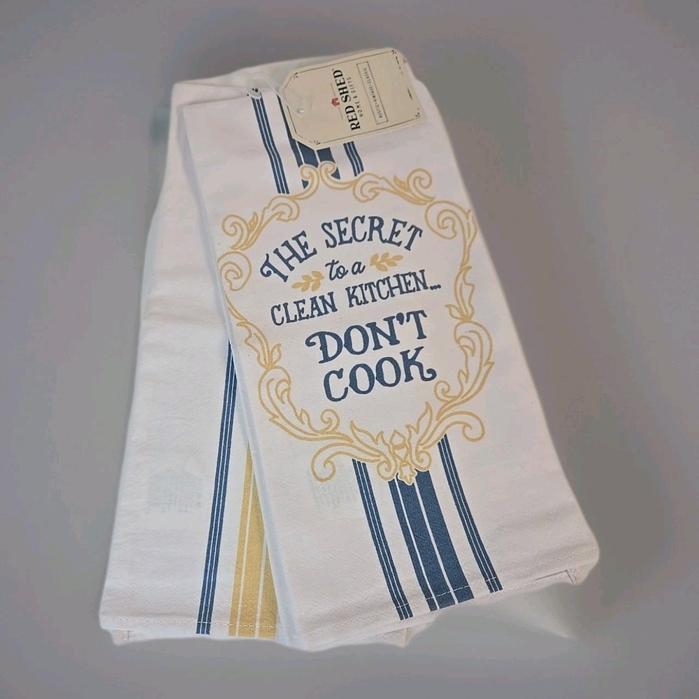 Kitchen Towel Set of 2 - The Secret To A Clean Kitchen... Don't Ever Cook *NEW*